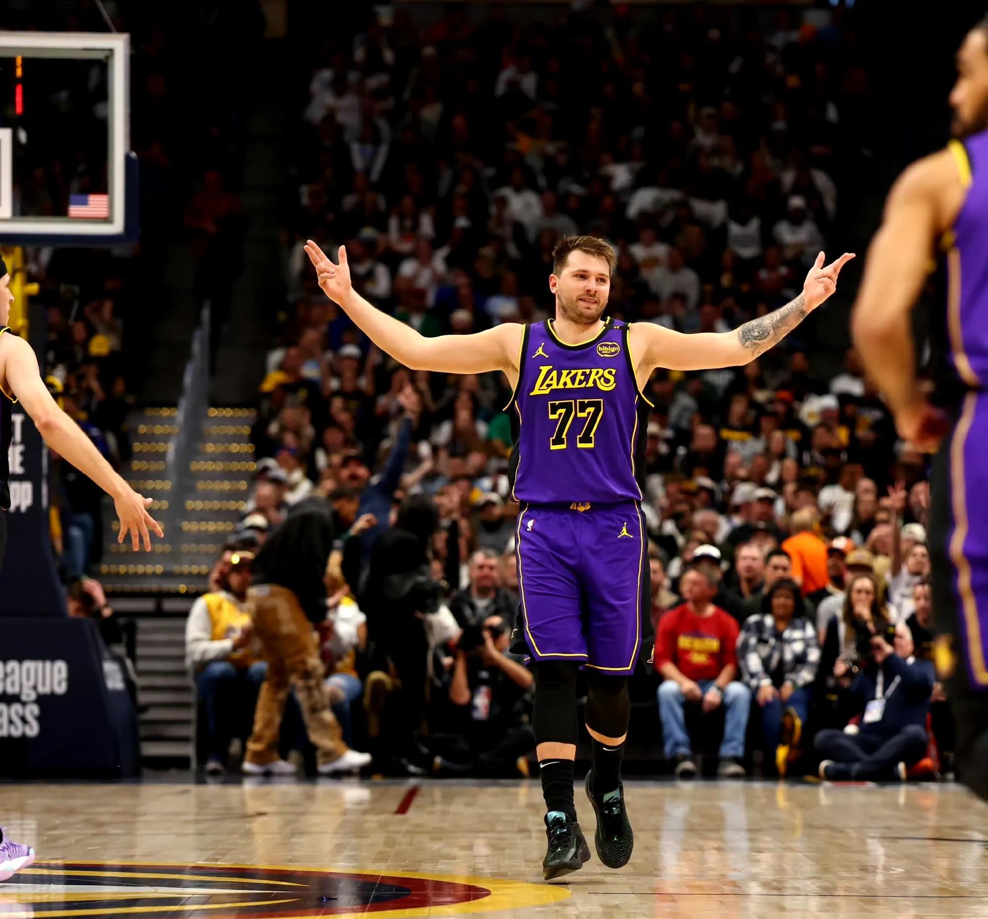 开云体育在线-包含东契奇重返赛场，刷新纪录首场状态出色，法国队观众沸腾！的词条-开云体育在线