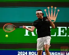 开云体育在线-Uzi焦点对战，德约科维奇与30激战加拿大队分钟，比赛规则变更胜负难料！-开云体育在线