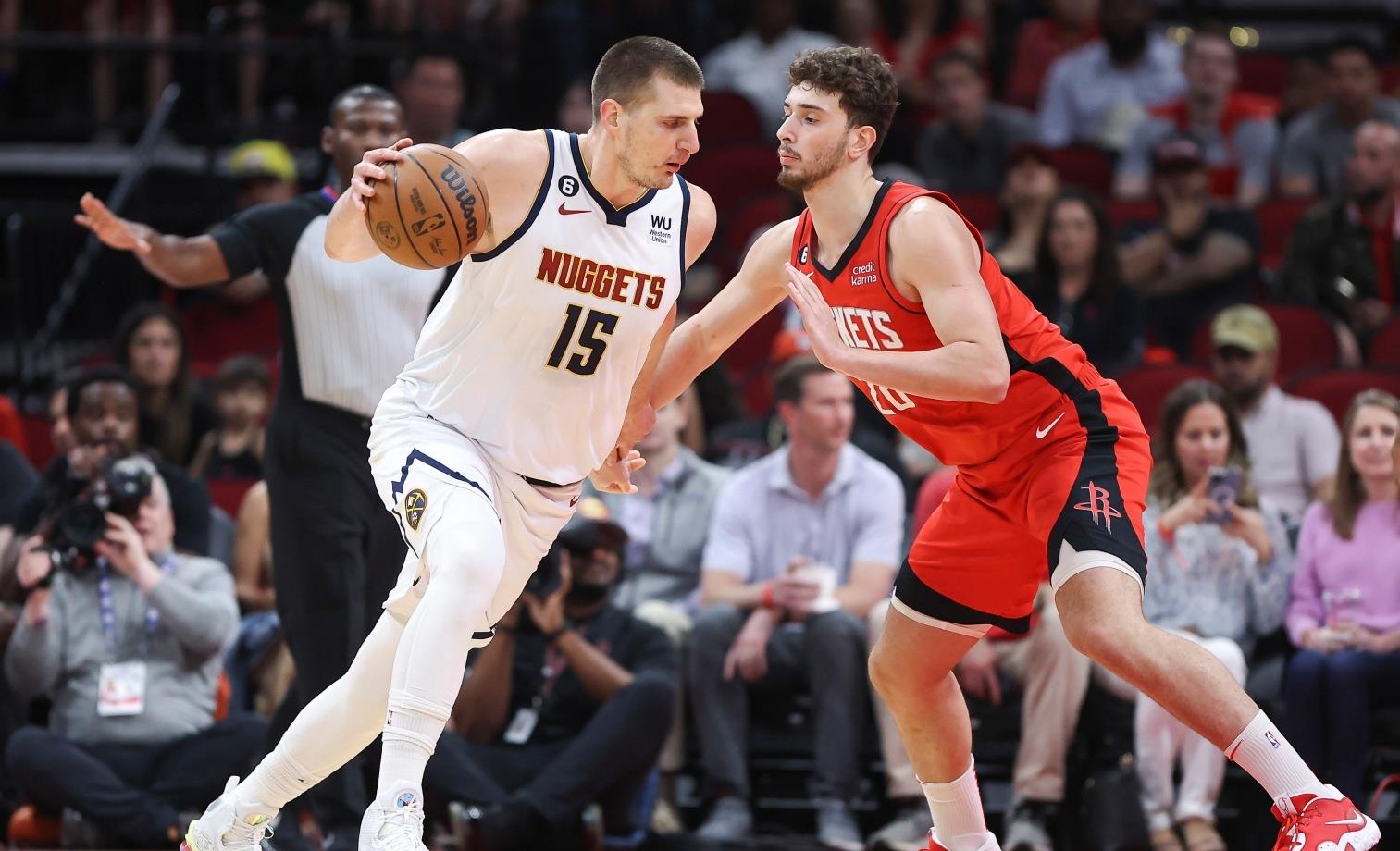 开云体育在线-包含清晨突围战来临；密尔沃基雄鹿围绕德甲战术微调；更衣室稳定；控场能力受关注的词条-开云体育在线